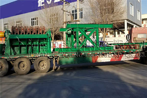 找準位置,撕碎機廠家應持續發展