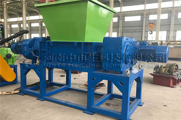 廢舊衣物棄之可惜！利用撕碎機進行回收循環再利用才是真理