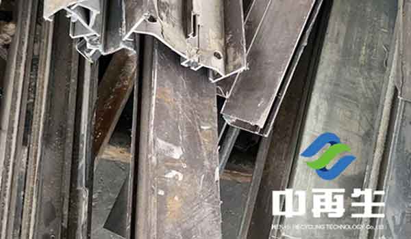 斷橋鋁破碎機(jī)